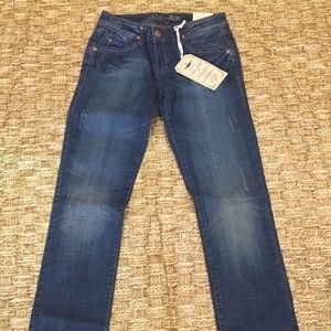 **NWT Nissi Jeans Premium Denim Stretch
